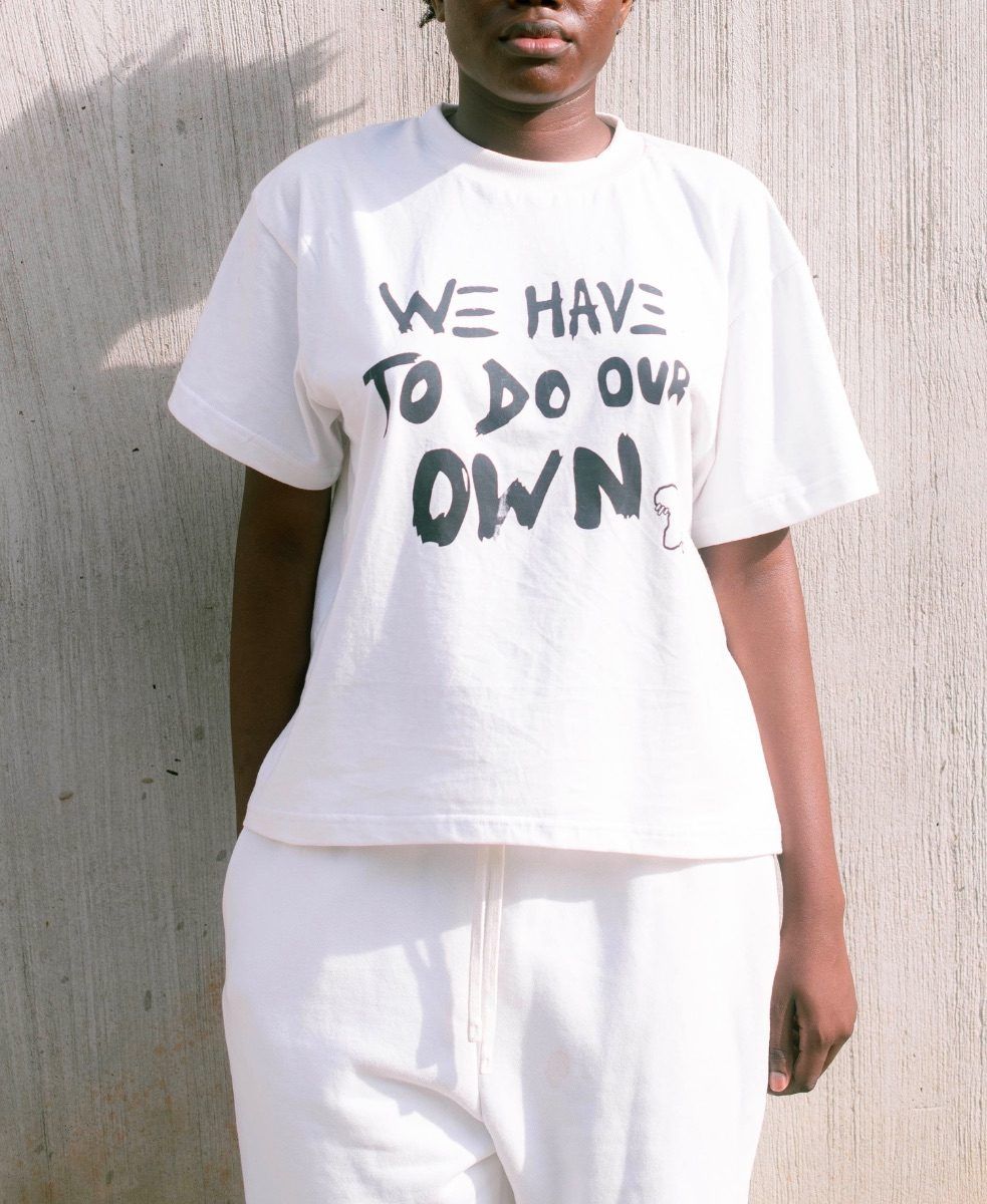 T-shirt We have to do our own blanc, porté