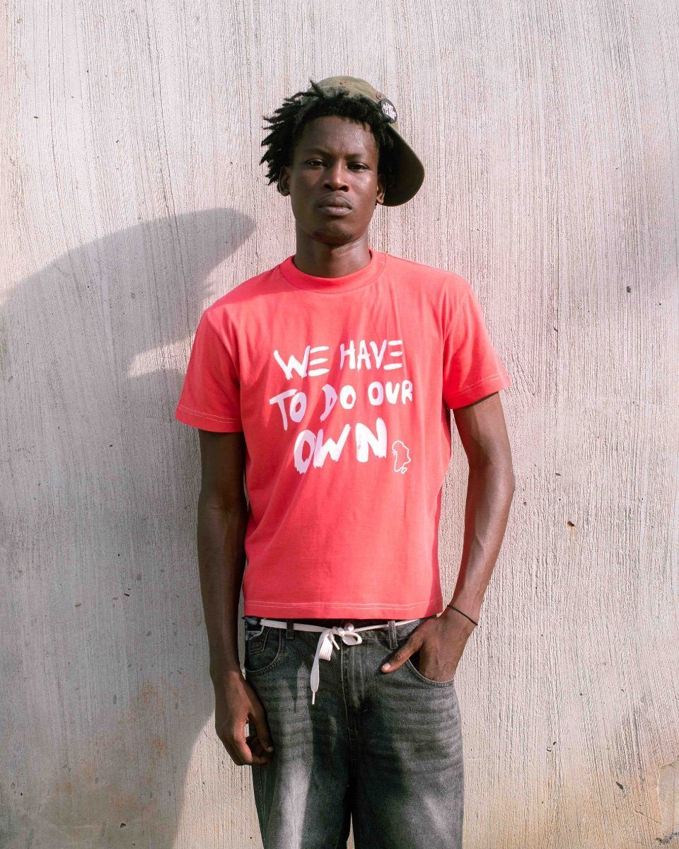 T-shirt We have to do our own rouge, porté